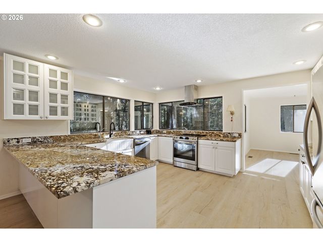 58901 NEHALEM Hwy S, Vernonia, OR 97064