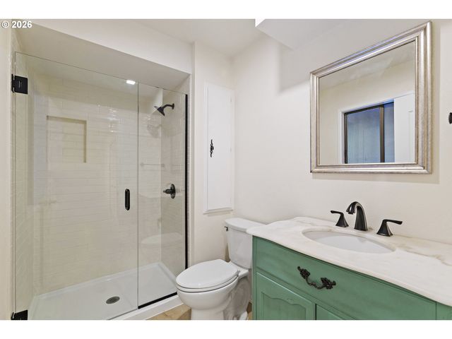 58901 NEHALEM Hwy S, Vernonia, OR 97064