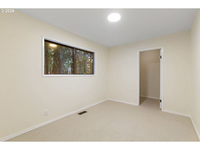 58901 NEHALEM Hwy S, Vernonia, OR 97064