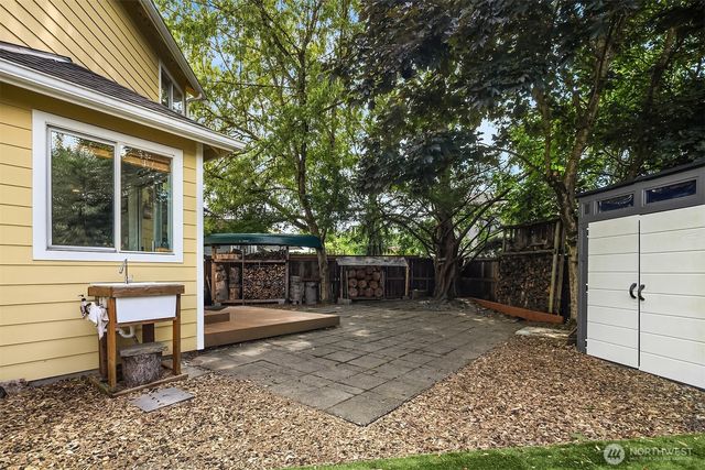 1412 90th Drive NE, Lake Stevens, WA 98258