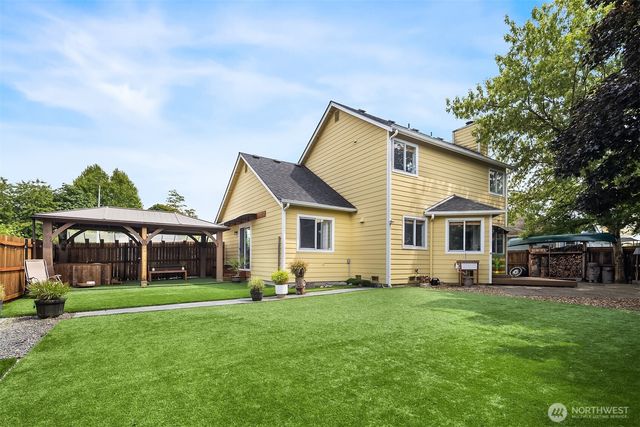 1412 90th Drive NE, Lake Stevens, WA 98258