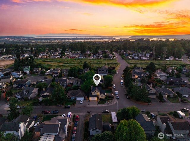 1412 90th Drive NE, Lake Stevens, WA 98258