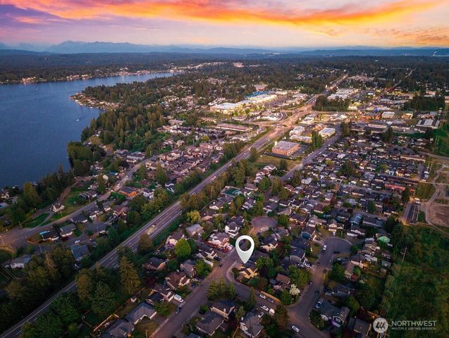 1412 90th Drive NE, Lake Stevens, WA 98258