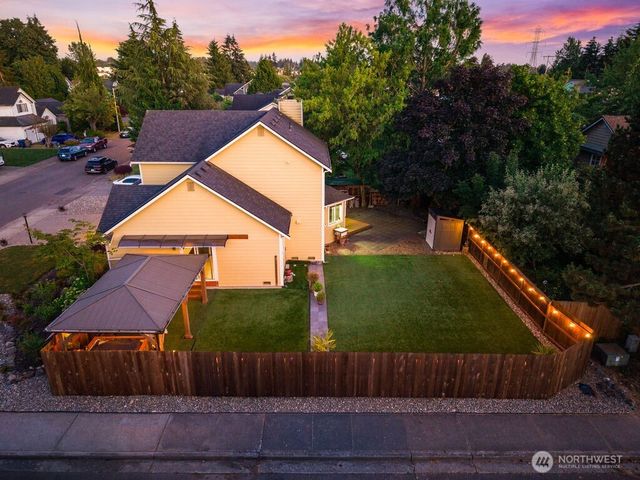 1412 90th Drive NE, Lake Stevens, WA 98258
