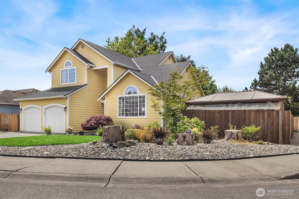 1412 90th Drive NE, Lake Stevens, WA 98258