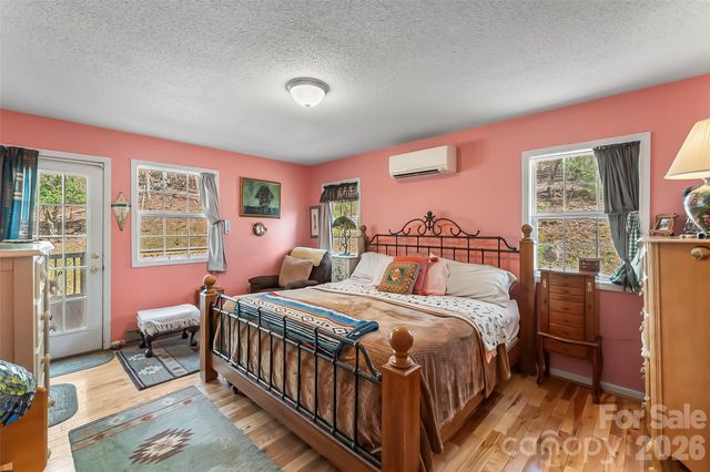 152 Brown Farm Drive, Marion, NC 28752