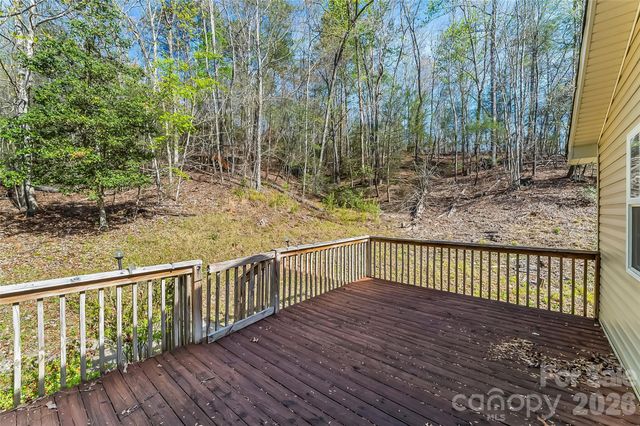 152 Brown Farm Drive, Marion, NC 28752