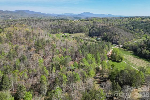 152 Brown Farm Drive, Marion, NC 28752