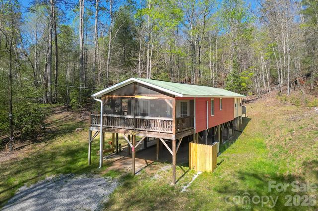152 Brown Farm Drive, Marion, NC 28752