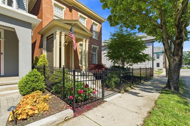 27 Hoffman Avenue, Columbus, OH 43205