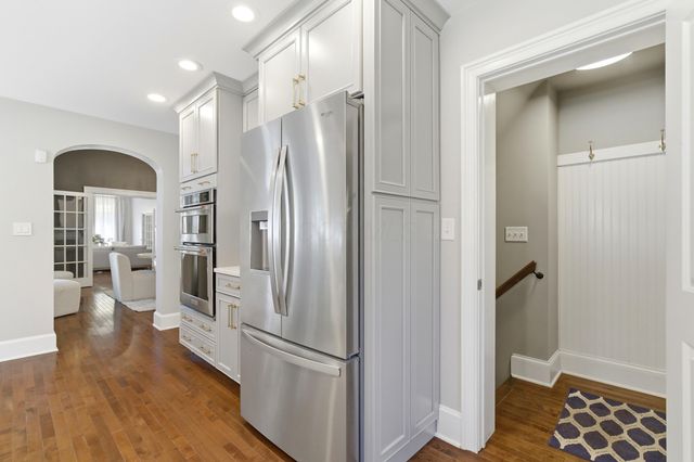 27 Hoffman Avenue, Columbus, OH 43205
