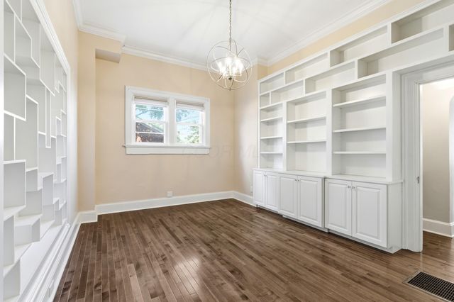 27 Hoffman Avenue, Columbus, OH 43205