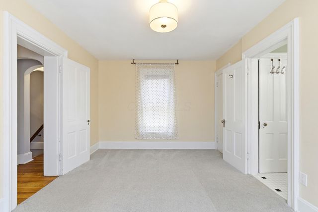 27 Hoffman Avenue, Columbus, OH 43205