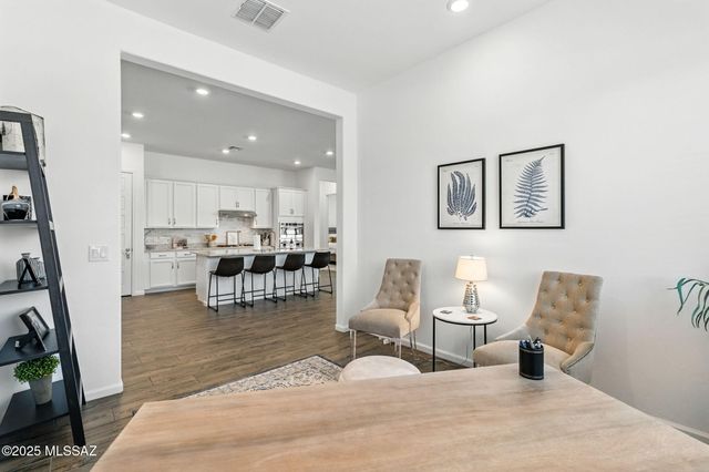 5190 W Ridgemont Court, Tucson, AZ 85742