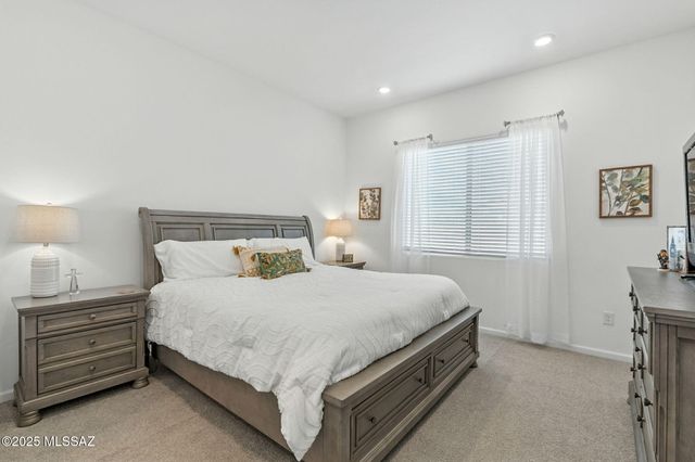 5190 W Ridgemont Court, Tucson, AZ 85742