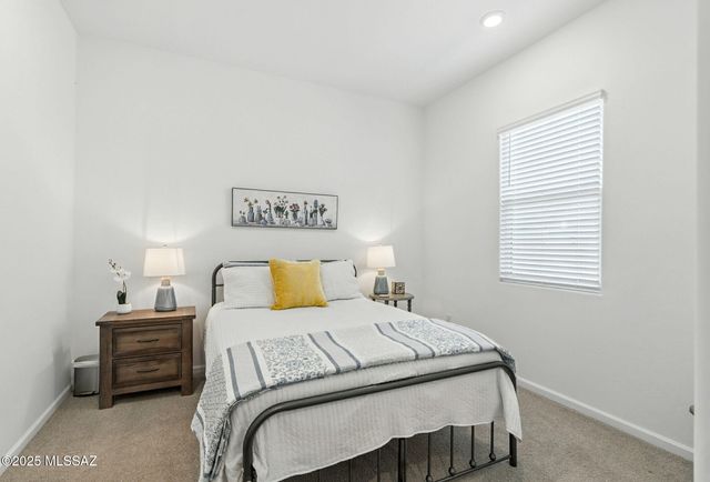 5190 W Ridgemont Court, Tucson, AZ 85742