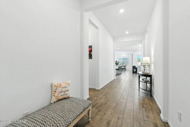 5190 W Ridgemont Court, Tucson, AZ 85742