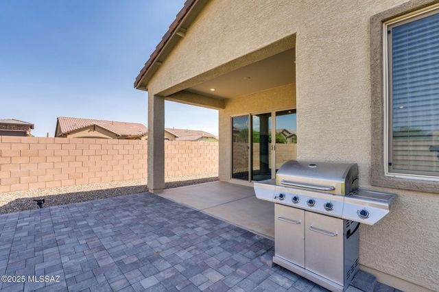 5190 W Ridgemont Court, Tucson, AZ 85742