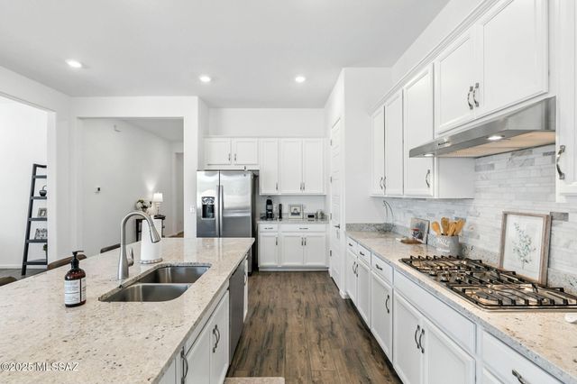 5190 W Ridgemont Court, Tucson, AZ 85742