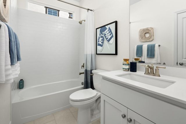 12383 Alamosa Dr, Rancho Cordova, CA 95742