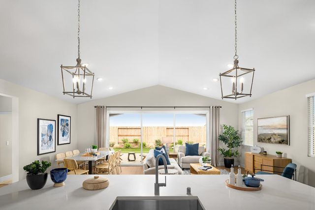 12383 Alamosa Dr, Rancho Cordova, CA 95742