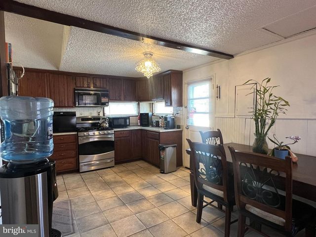 739 WESTWOOD LN, Aldan, PA 19018