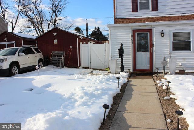 739 WESTWOOD LN, Aldan, PA 19018