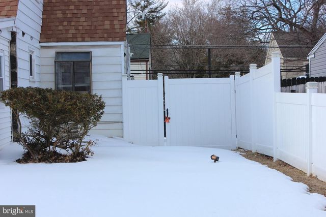 739 WESTWOOD LN, Aldan, PA 19018