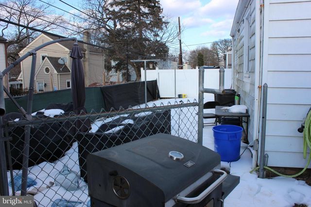 739 WESTWOOD LN, Aldan, PA 19018