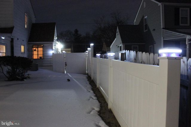 739 WESTWOOD LN, Aldan, PA 19018