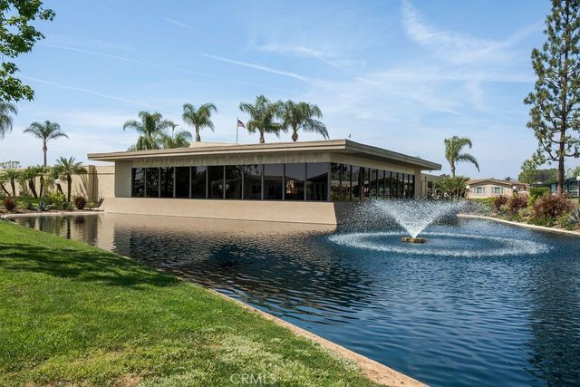 1235 Harbor Lake 13, Brea, CA 92821