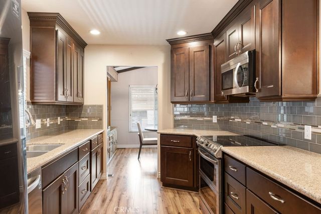 1235 Harbor Lake 13, Brea, CA 92821