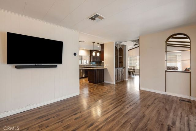 1235 Harbor Lake 13, Brea, CA 92821