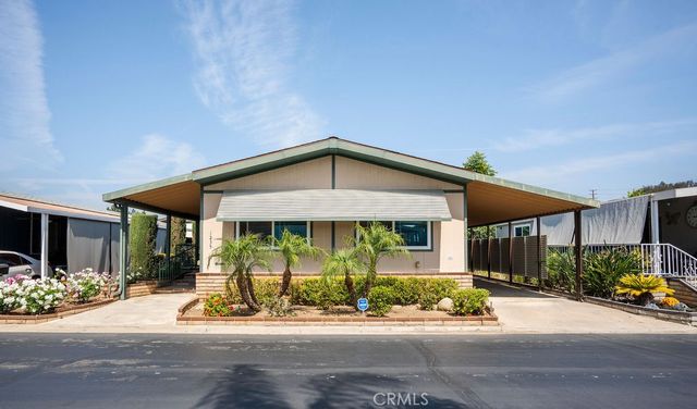 1235 Harbor Lake 13, Brea, CA 92821