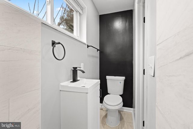 4718 BOILING BROOK PKWY, Rockville, MD 20852