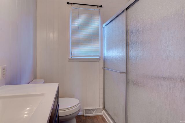 1804 12th Street, Tell City, IN 47586