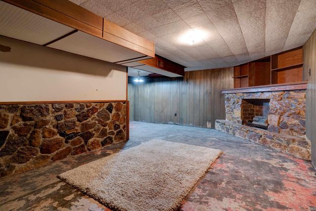 1804 12th Street, Tell City, IN 47586