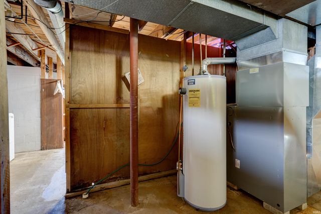 1804 12th Street, Tell City, IN 47586