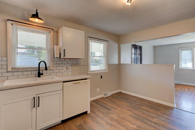 1804 12th Street, Tell City, IN 47586