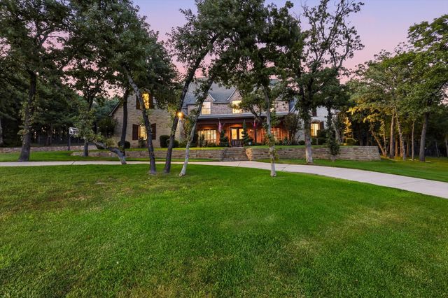 686 Knob Hill Court, Argyle, TX 76226