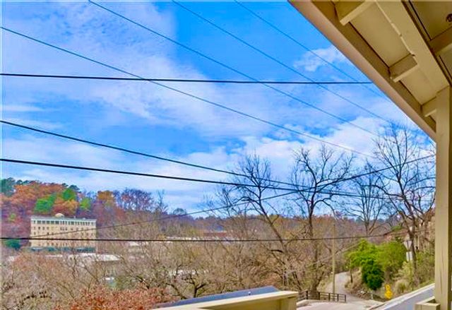 6 Steele Street, Eureka Springs, AR 72632