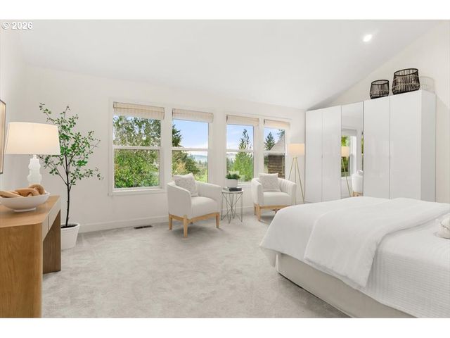 2622 Sw DAVENPORT Ct, Portland, OR 97201