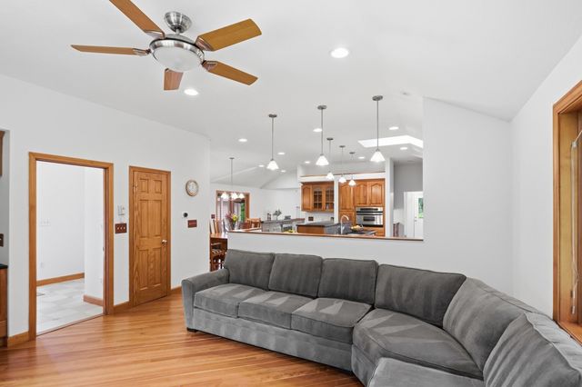18 Brucewood Road, Acton, MA 01720