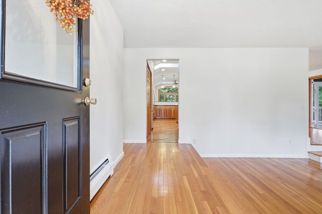 18 Brucewood Road, Acton, MA 01720