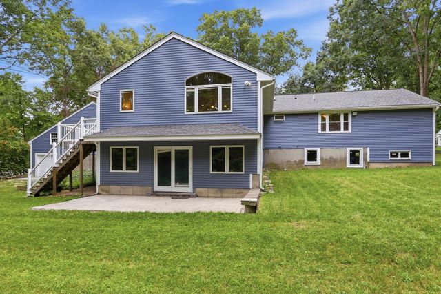 18 Brucewood Road, Acton, MA 01720