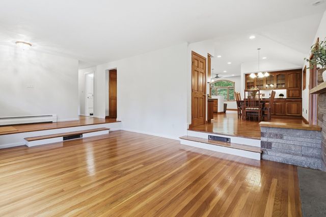 18 Brucewood Road, Acton, MA 01720
