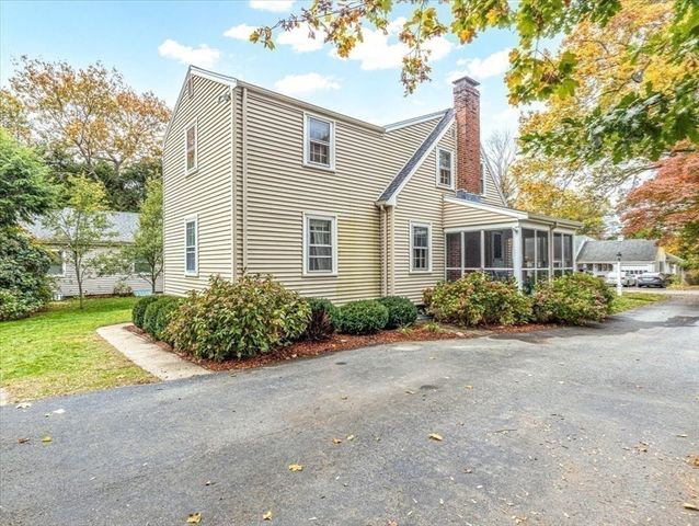 46 Park St, Dedham, MA 02026
