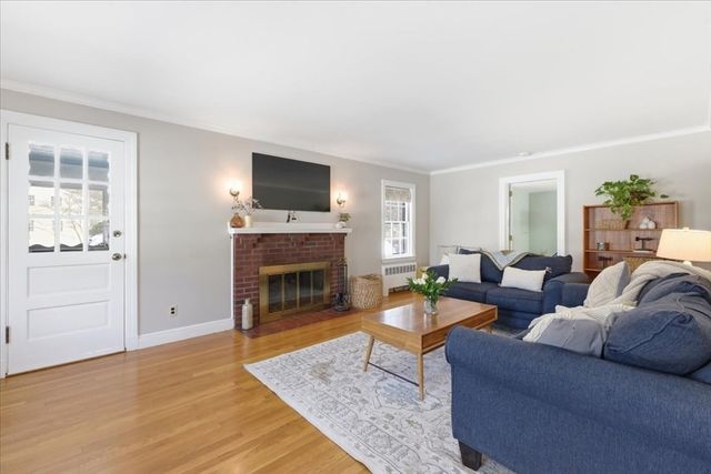 46 Park St, Dedham, MA 02026