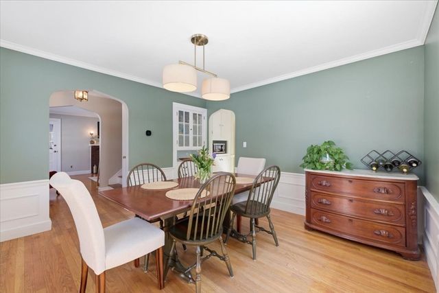 46 Park St, Dedham, MA 02026