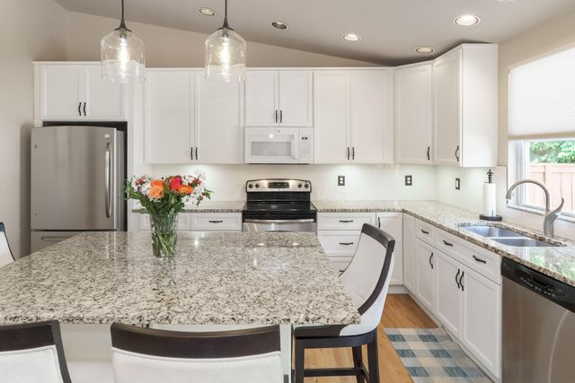 1063 Harrison Avenue, Columbus, OH 43201